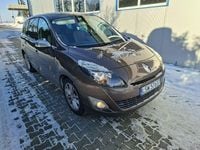 używany Renault Grand Scénic III 1.6dm 110KM 2011r. 245 000km