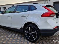 używany Volvo V40 CC 2.0D FULL LED NAVI KAMERA SERWIS MOMENTUM