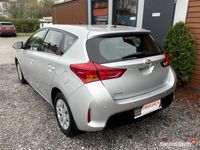 używany Toyota Auris 1.6dm 132KM 2013r. 73 764km