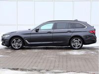 Używany BMW 520 190 KM (139 kW) 2023 Szary sophisto z brylantowym połyskiem metalizowany Kombi