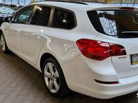 używany Opel Astra 1.4dm 101KM 2011r. 158 000km