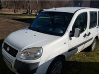 używany Fiat Doblò 1.9dm 105KM 2009r. 208 575km