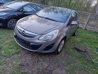 używany Opel Corsa 1 2 bezyna super stan