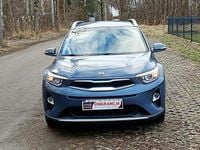 Używany Kia Stonic 84 KM (61 kW) 2018 Niebieski SUV