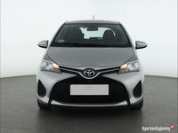 Używany Toyota Yaris 69 KM (50 kW) 2015 Srebrny Hatchback