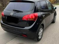 używany Kia Venga Śliczna 1.4 benzyna 90 km z Niemiec. Niski przebieg 125000