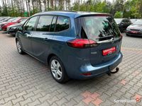 używany Opel Zafira 1.4dm 140KM 2012r. 199 999km