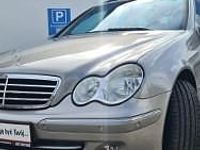 używany Mercedes A180 T Kompr. Avantgarde