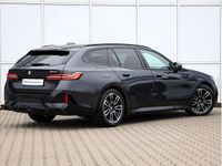 Używany BMW 520 Comfort Edition 197 KM (144 kW) 2024 Szary sophisto z brylantowym połyskiem metalizowany Kombi