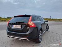 używany Volvo V60 CC T5 AWD 2018