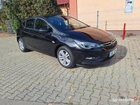 Używany Opel Astra 2016 Czarny Hatchback