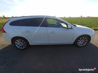 Używany Volvo V60 2014 Biały Kombi