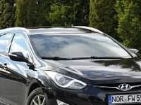 Używany Hyundai i40 136 KM (100 kW) 2014 Czarny (metalik) Kombi