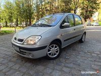 używany Renault Scénic 1.6 110KM 2001r Automat