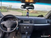Używany Opel Vectra 2008 Srebrny Kombi