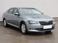 Używany Skoda Superb 150 KM (110 kW) 2016 Srebrny Sedan/Limuzyna
