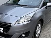 używany Peugeot 5008 I LED Navi HeadUp Panorama Klimatronik Tempomat Alu PDC