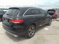 używany Mercedes GLC300 2dm 241KM 2019r. 50 106km