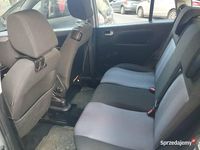 Używany Ford Fusion 2009 Srebrny Sedan/Limuzyna