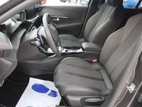 Używany Peugeot 208 GT 130 KM (95 kW) 2023 Szary Hatchback