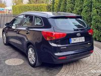 Używany Kia Ceed 128 KM (94 kW) 2013 Czarny (metalik) Hatchback