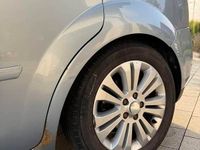 używany Ford Focus mk2 1.6 benzyna +lpg