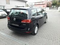 używany VW Sharan II 2.0TDI AUTOMAT xenon navi alu parktronik klima stan BDB