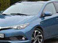 używany Toyota Auris Hybrid 1.8dm 136KM 2016r. 112 773km