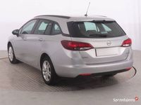 używany Opel Astra 1.6 CDTI