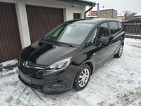Używany Opel Zafira Edition 140 KM (102 kW) 2017 Srebrny (metalik) Minivan