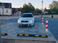 Używany Audi A4 2002 Srebrny Sedan/Limuzyna