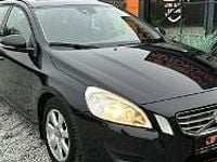 Używany Volvo V60 115 KM (84 kW) 2011 Czarny Kombi