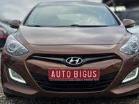 Używany Hyundai i30 90 KM (66 kW) 2012 Brązowy (metalik) Hatchback