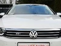 Używany VW Passat R-line 190 KM (139 kW) 2015 Biały Sedan/Limuzyna