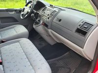 Używany VW Caravelle 2008 Czerwony Minivan