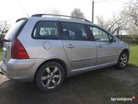 używany Peugeot 307 SW. 1,6 HDI srebrny