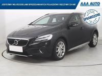 Używany Volvo V40 CC 2017 Czarny Kombi