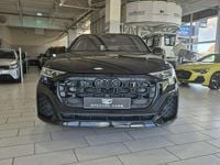 używany Audi Q8 