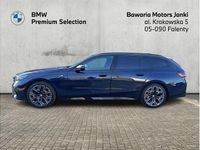 Używany BMW 540 Comfort Edition 286 KM (210 kW) 2025 Niebieski tanzanite bmw individual metalizowany Kombi