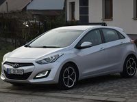 Używany Hyundai i30 110 KM (80 kW) 2014 Srebrny Hatchback