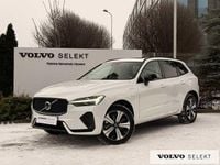 Używany Volvo XC60 349 KM (256 kW) 2025 Biały SUV