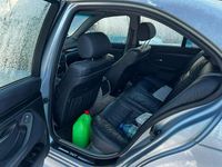 Używany BMW 520 1997 Srebrny Sedan/Limuzyna