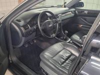 Używany Audi A6 S-Line 2000 Czarny Sedan/Limuzyna