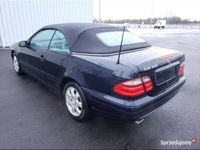 Używany Mercedes CLK320 2001 Granatowy Kabriolet