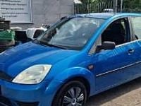 Używany Ford Fiesta 60 KM (44 kW) 2005 Niebieski Hatchback