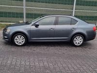 Używany Skoda Octavia 2018 Szary Hatchback