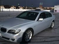 używany BMW 750 4.8dm 367KM 2007r. 132 000km