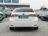 Używany Toyota Corolla 122 KM (89 kW) 2020 Biały (metalik) Sedan/Limuzyna