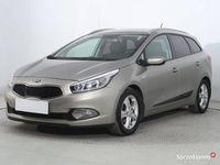 Używany Kia Ceed 2015 Srebrny Hatchback