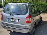 używany Opel Zafira 1.8 LPG 7 osobowa